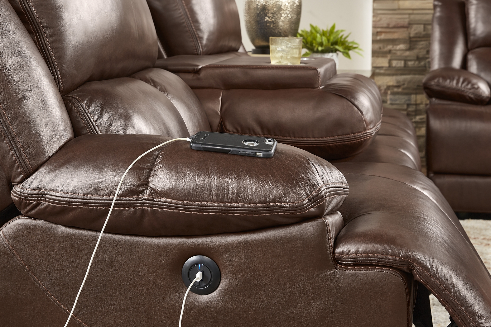 Montefano Brown Leather 5 Pc Reclining Living Room - Thumbnail - Image 6