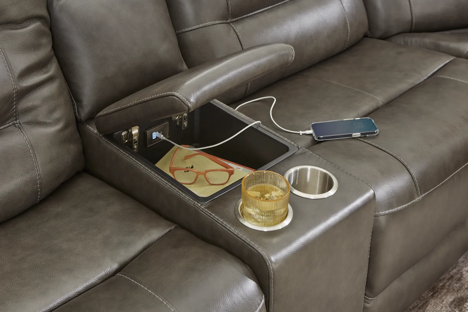  Montero Sectional - Thumbnail - Image 11