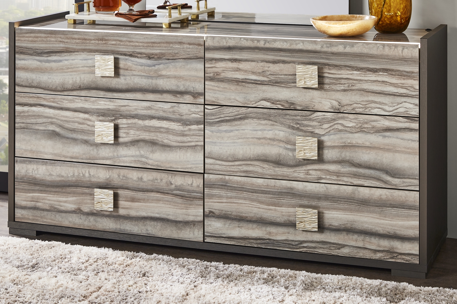 Monterosso Tan 7 Pc King Panel Bedroom - Thumbnail - Image 13