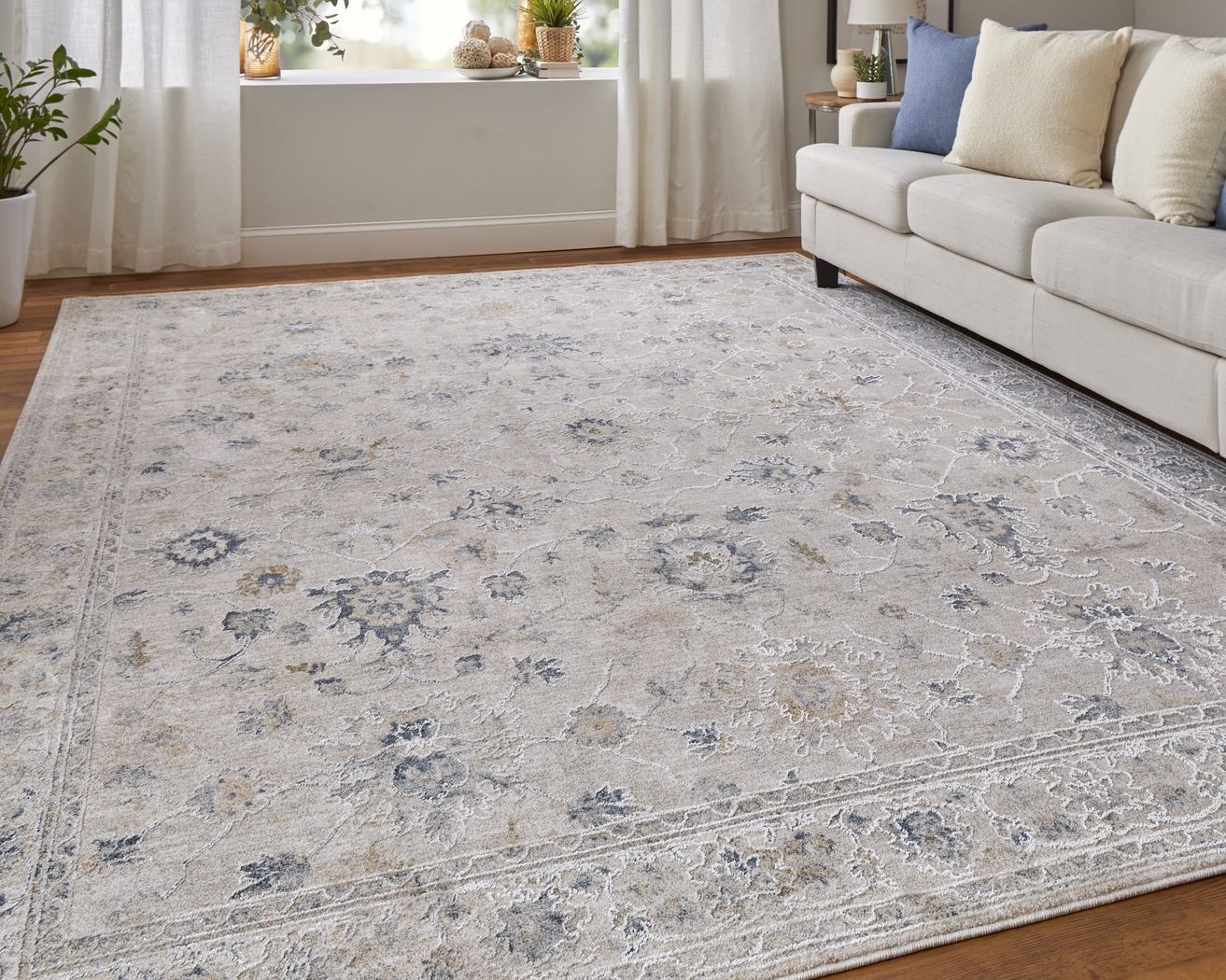 Moragua Ivory 7'10 x 10'3 Rug - Thumbnail - Image 3
