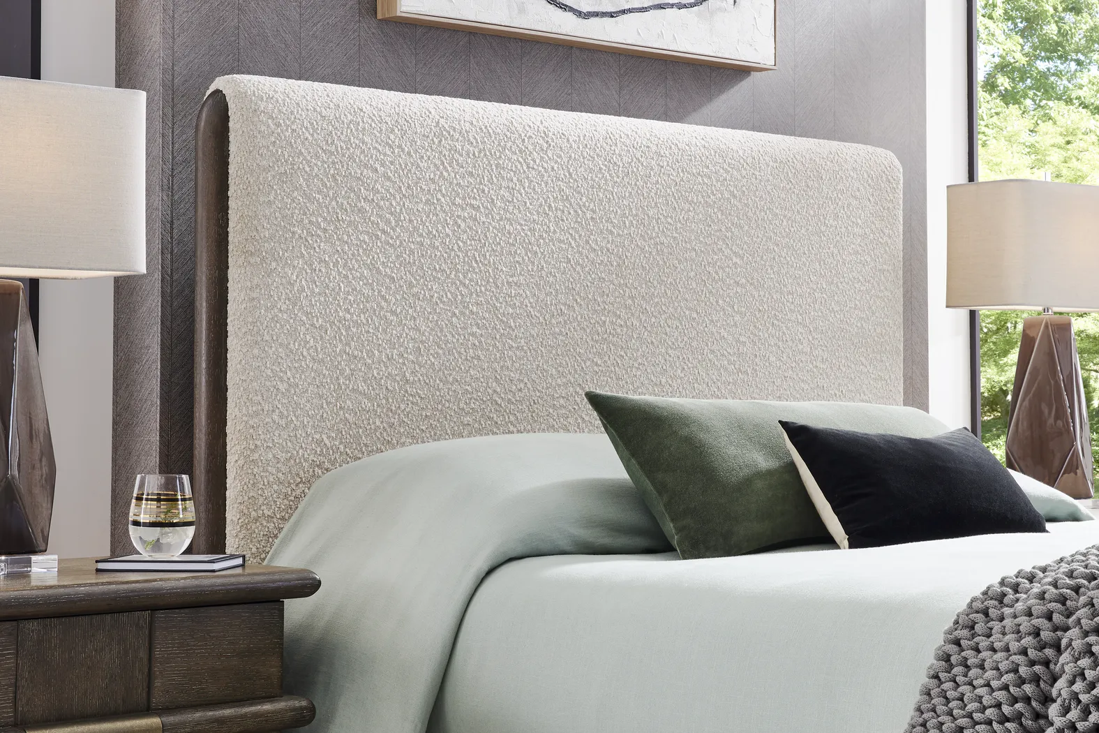 Moreno Brown 5 Pc Queen Upholstered Bedroom - Thumbnail - Image 3