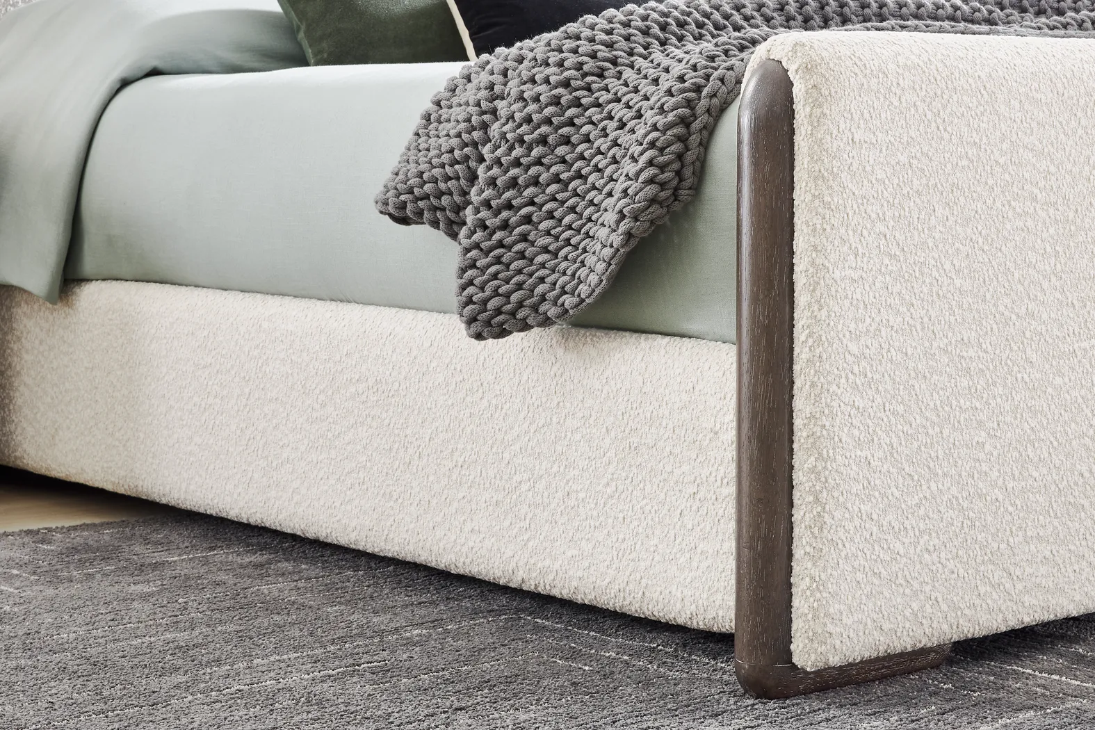 Moreno Brown 5 Pc Queen Upholstered Bedroom - Thumbnail - Image 4