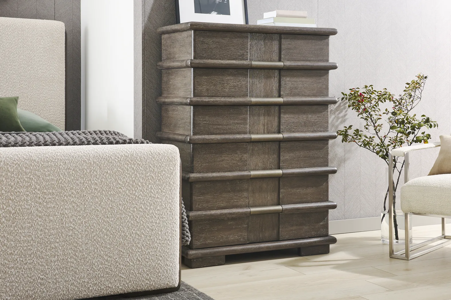 Moreno Brown 5 Pc Queen Upholstered Bedroom - Thumbnail - Image 7