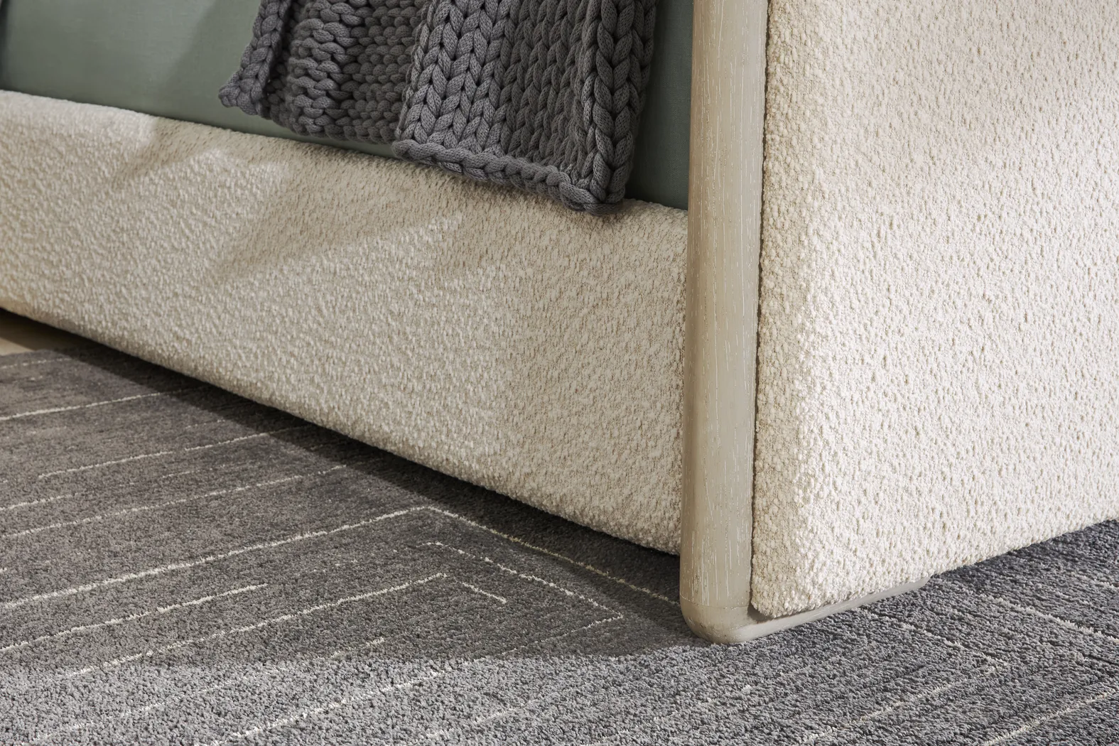 Moreno Stone 3 Pc King Upholstered Bed - Thumbnail - Image 4