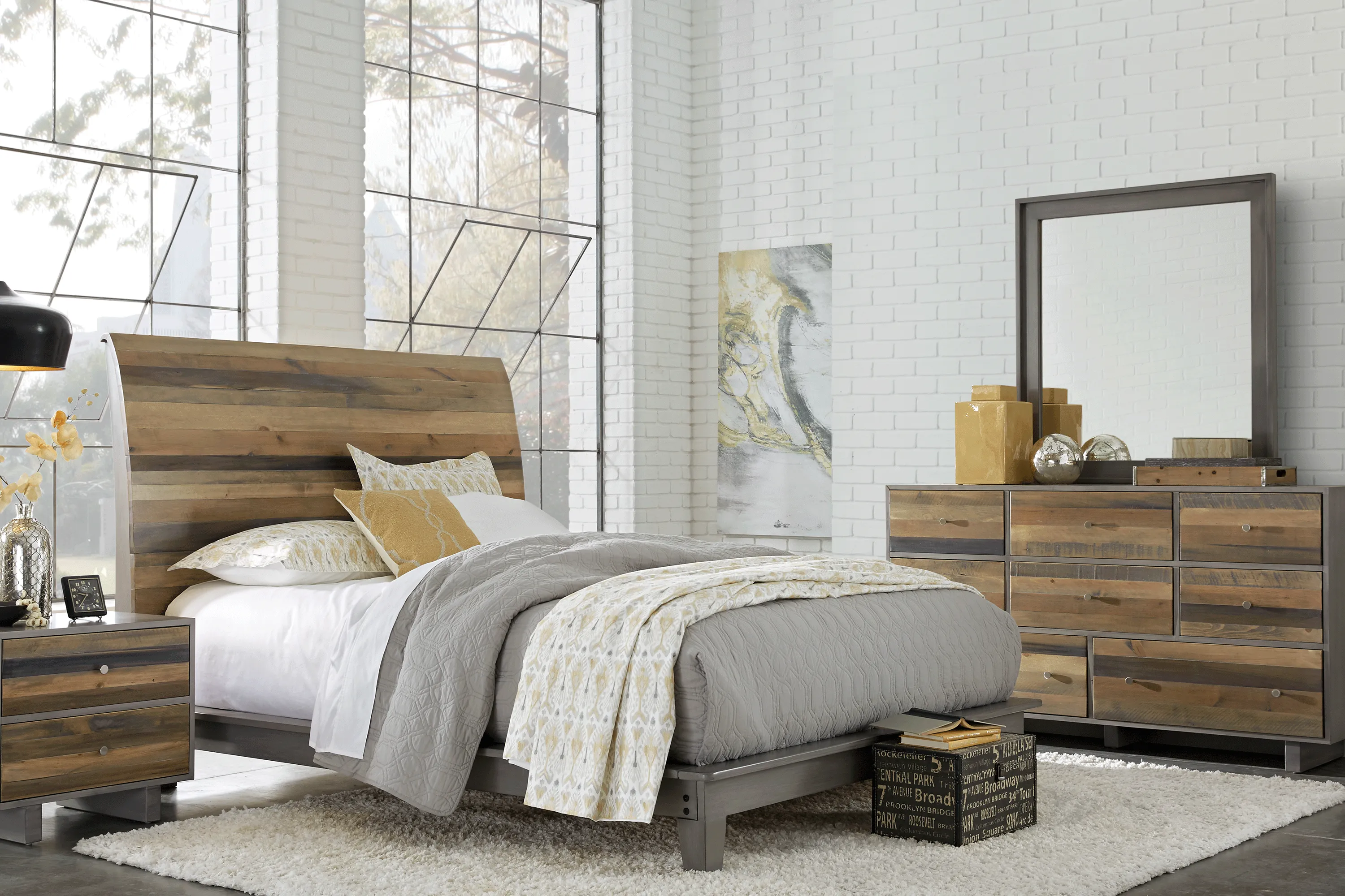 Moss Creek Gray 7 Pc Queen Sleigh Bedroom - Thumbnail - Image 1