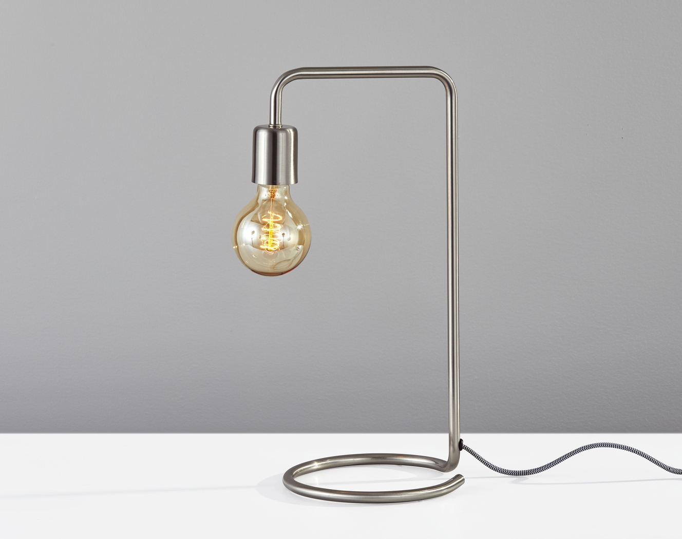 Moyer Silver Lamp - Thumbnail - Image 6