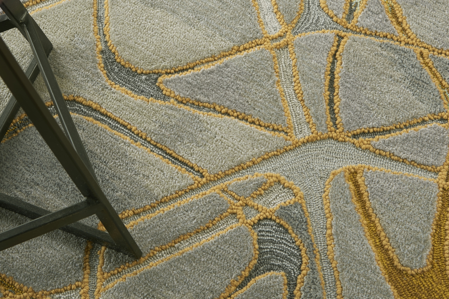 Muldein Gray 7'9" x 9'9" Rug - Thumbnail - Image 7