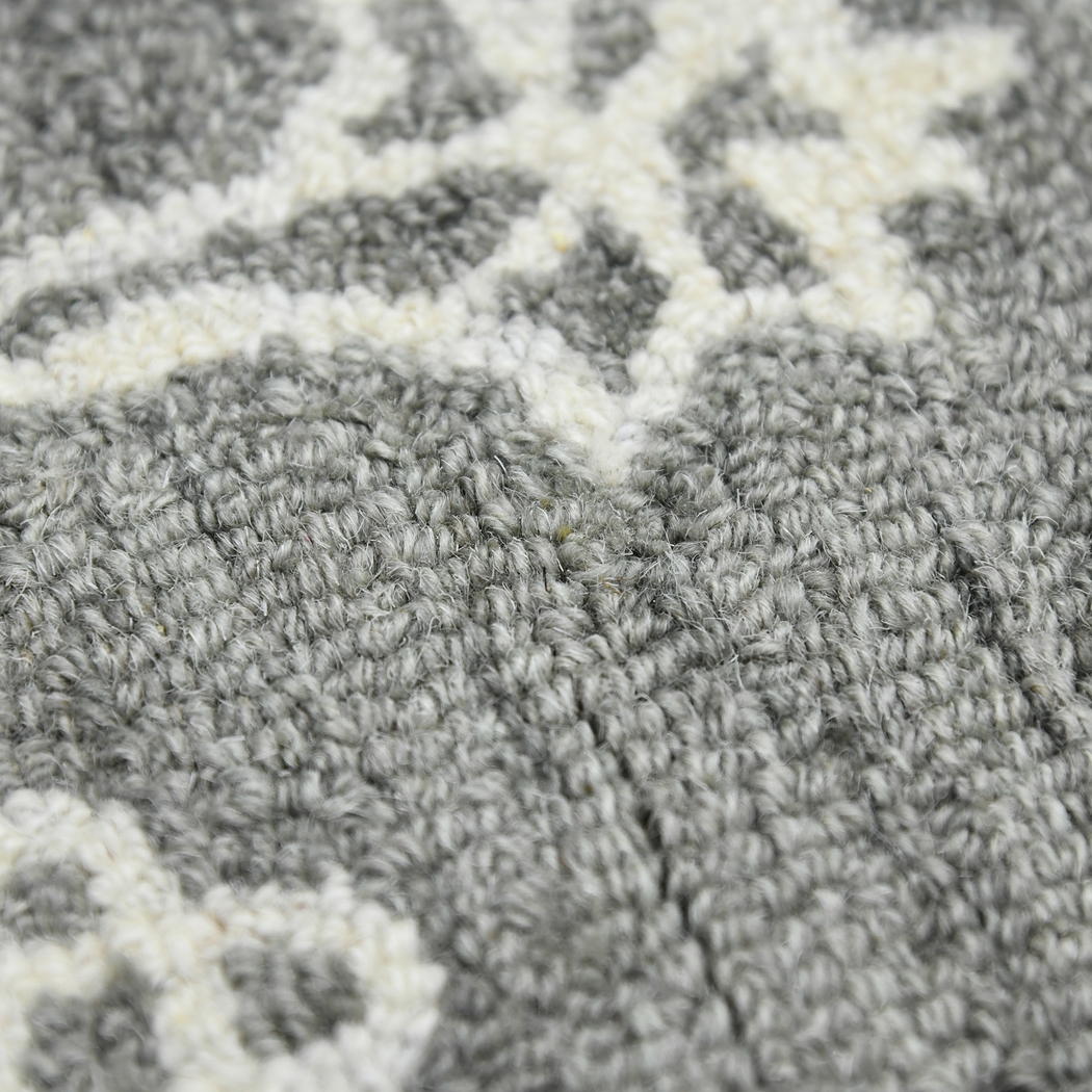 Nadra Gray 7'6 x 9'6 Rug - Thumbnail - Image 4