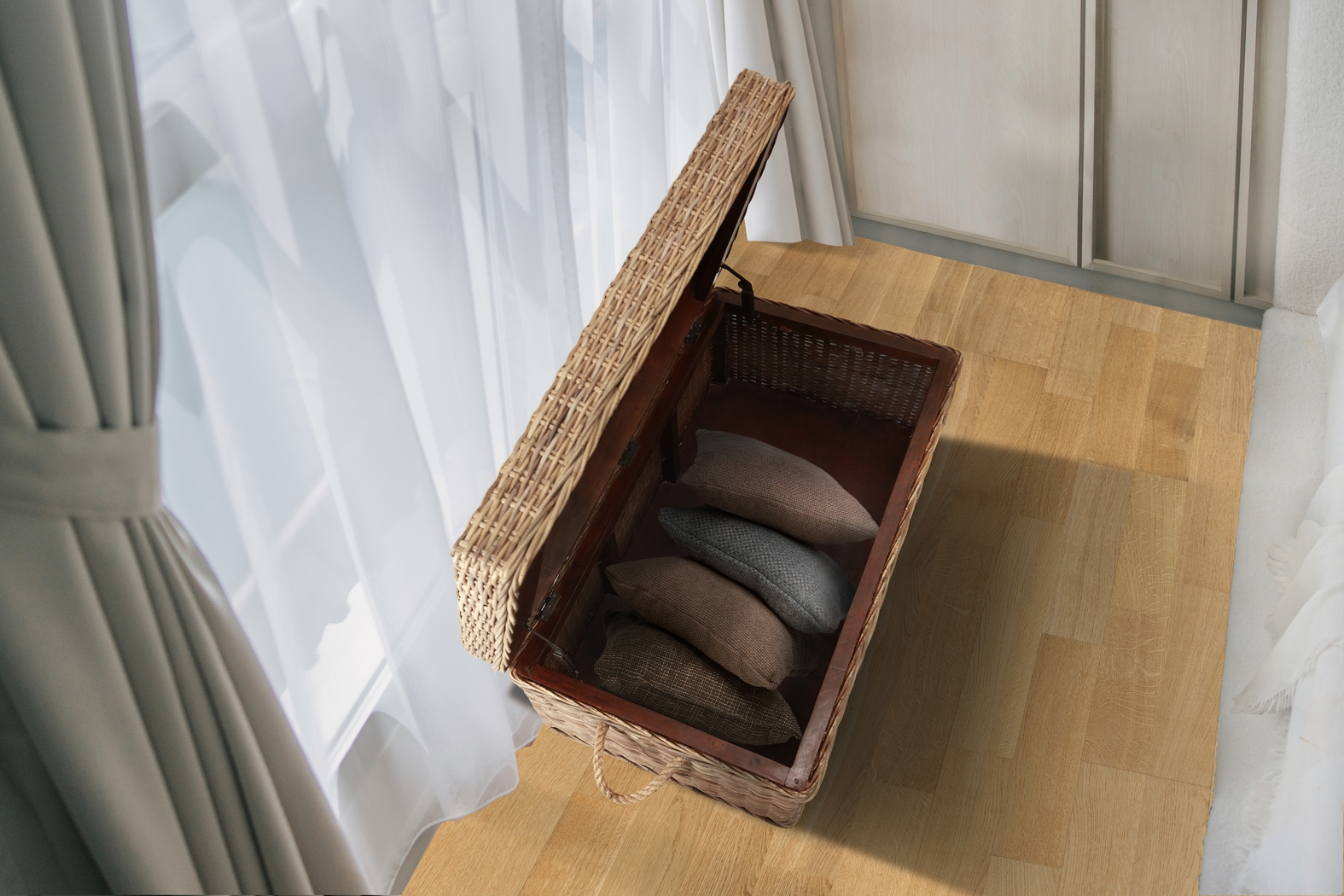 Nahant Tan Storage Trunk - Thumbnail - Image 9