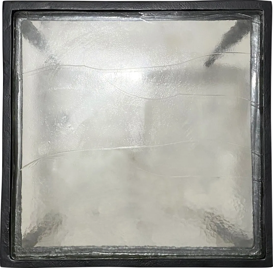 Naydette Clear End table - Thumbnail - Image 6