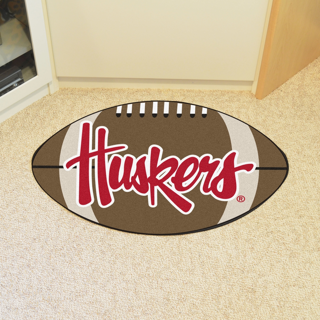 NCAA Football Mascot University of Nebraska 1'6" x 1'10" Rug - Thumbnail - Image 2