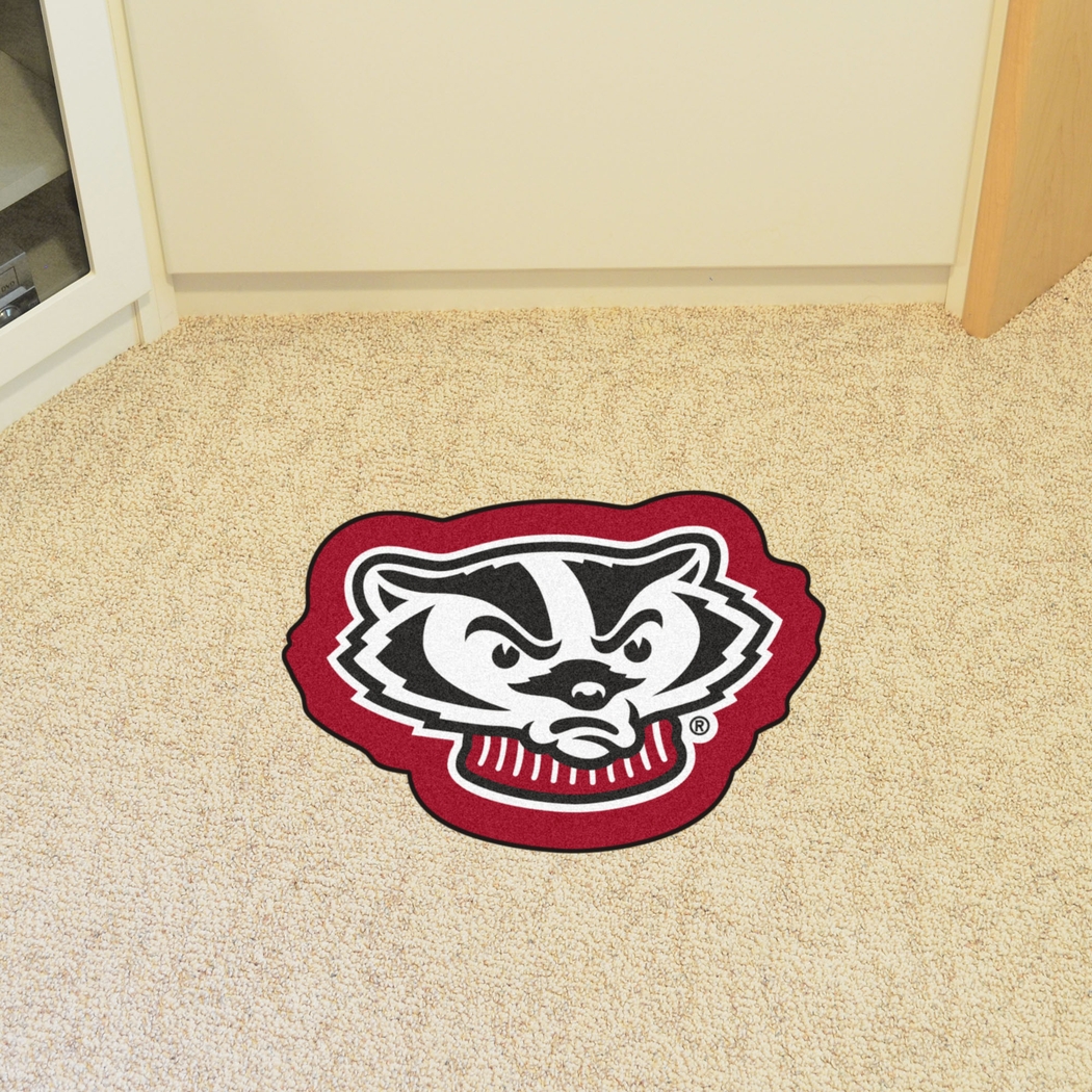 NCAA Football Mascot University of Wisconsin 1'6" x 2" Rug - Thumbnail - Image 2