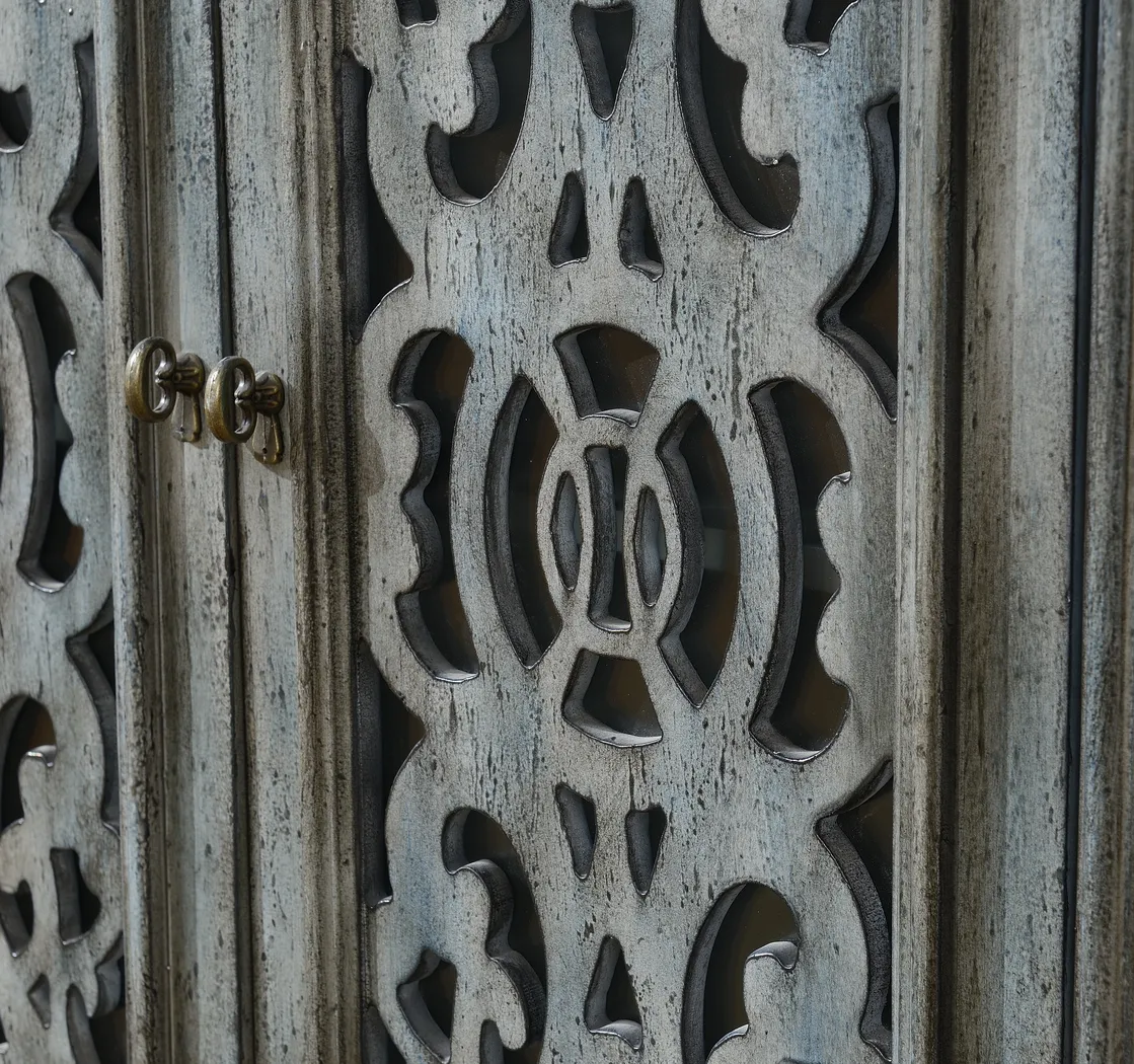 Nettlebrook Gray Accent Cabinet - Thumbnail - Image 4