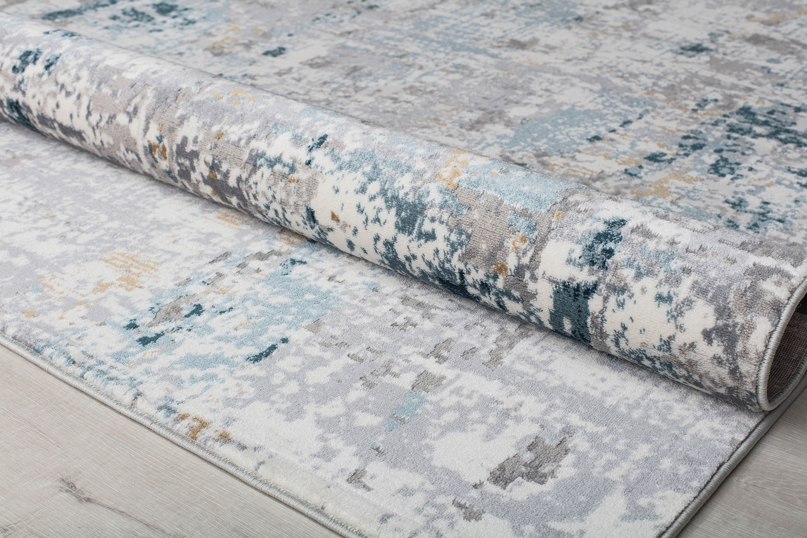 Nevane 8' x 10' Gray Rug - Thumbnail - Image 4