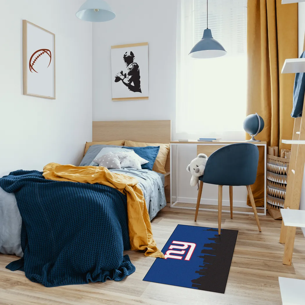 New York Giants 2' x 3' Machine Washable Rug - Thumbnail - Image 2