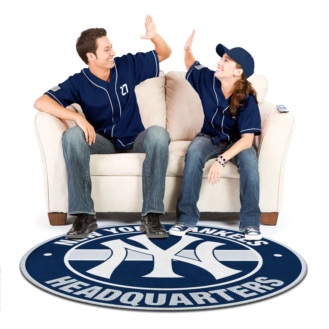New York Yankees Blue 5' Round Headquarters Rug - Thumbnail - Image 3