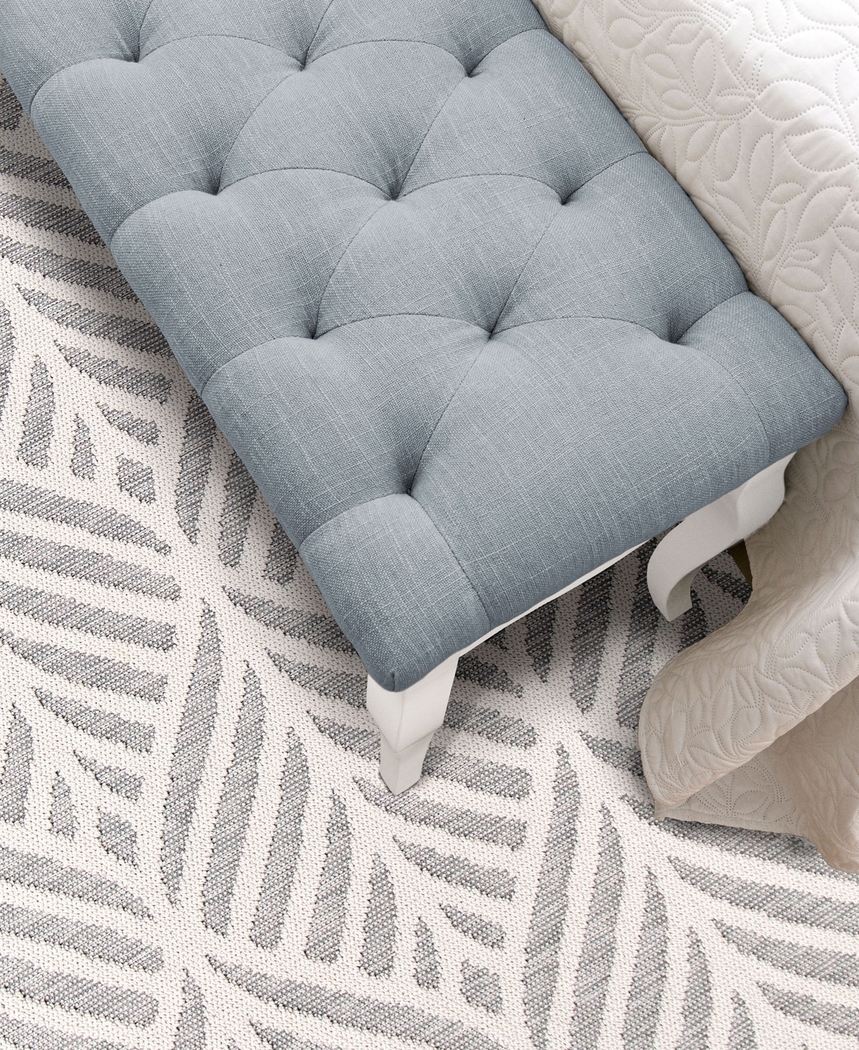 Newbern Blue 5'3 x 7'6 Rug - Thumbnail - Image 3