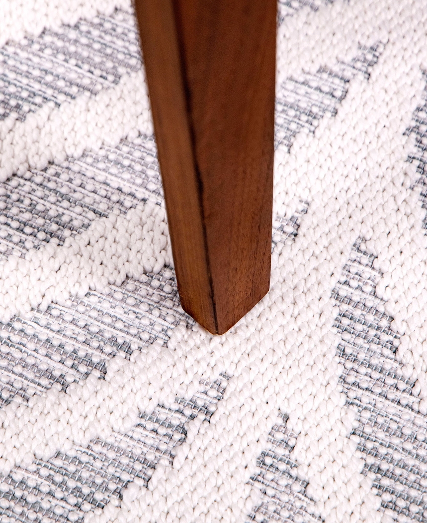 Newbern Blue 5'3 x 7'6 Rug - Thumbnail - Image 4