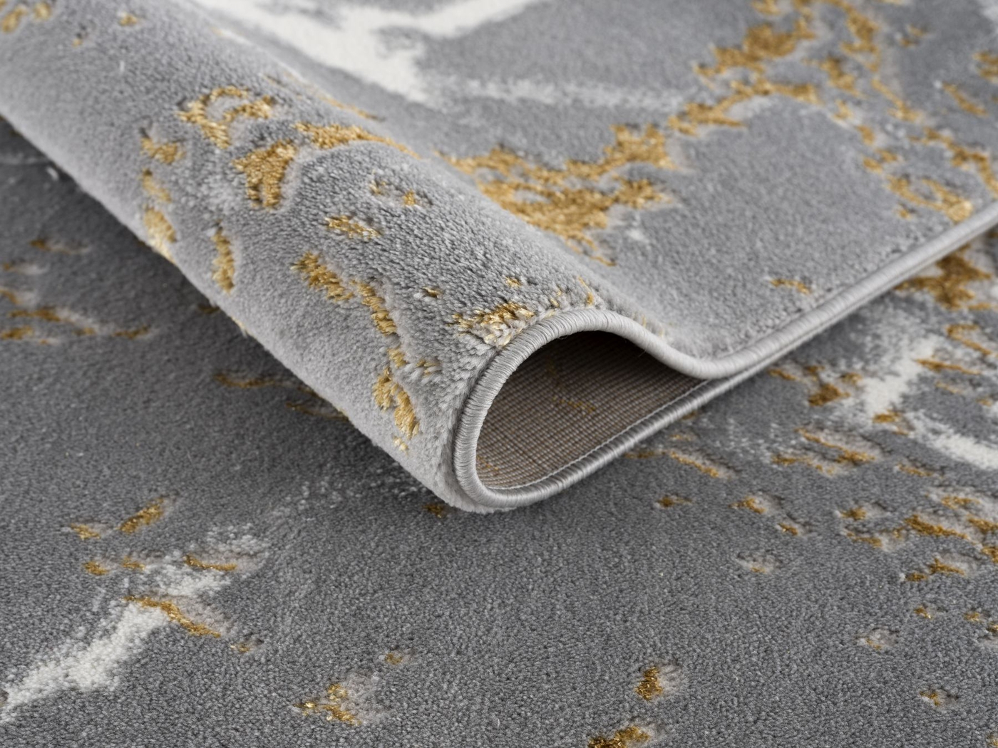 Newgard Gray 5'3 x 7'6 Rug - Thumbnail - Image 4