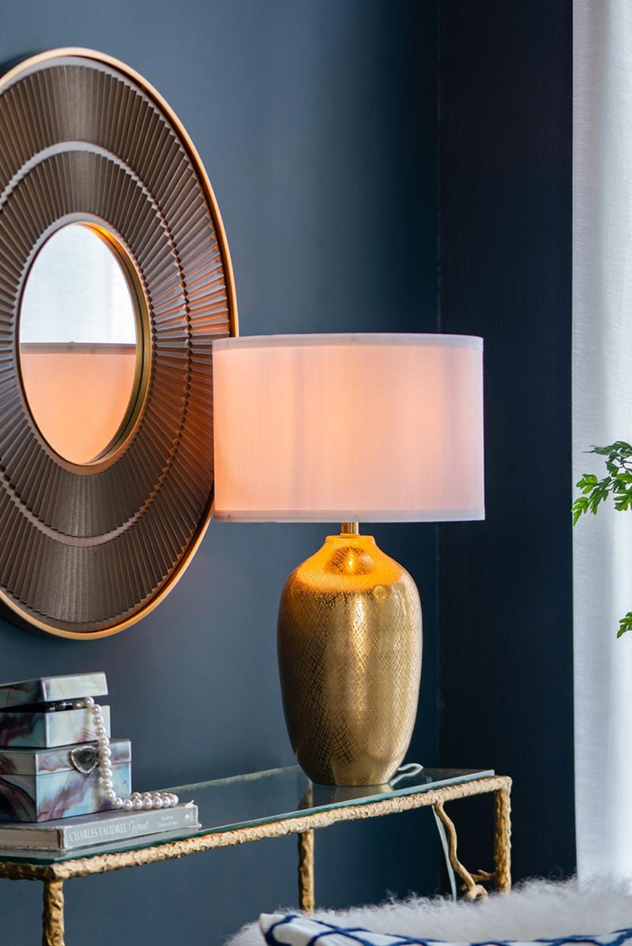 Newham Club Gold Lamp - Thumbnail - Image 7