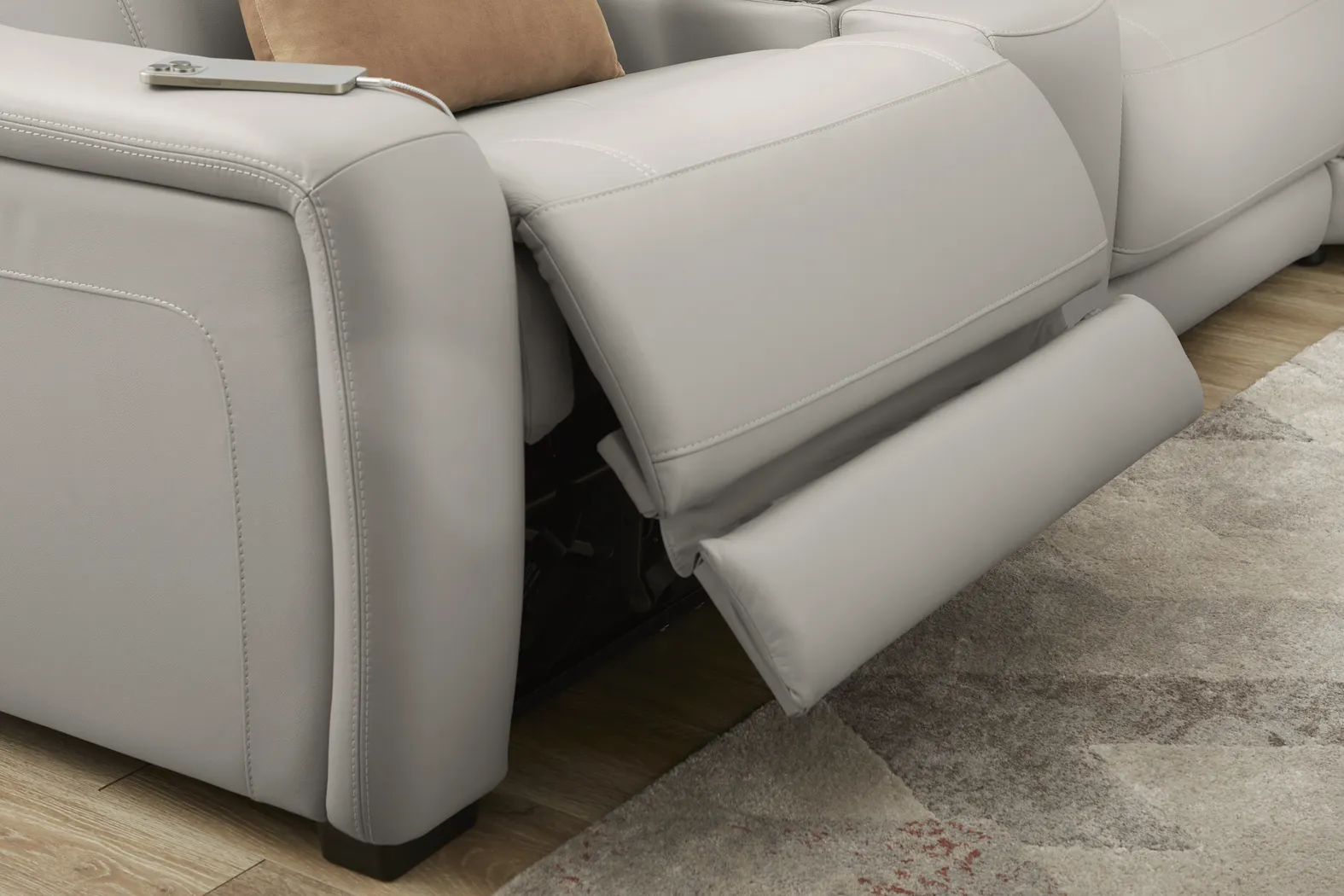 Newport Gray Leather 7 Pc Dual Power Reclining Sectional - Image 8