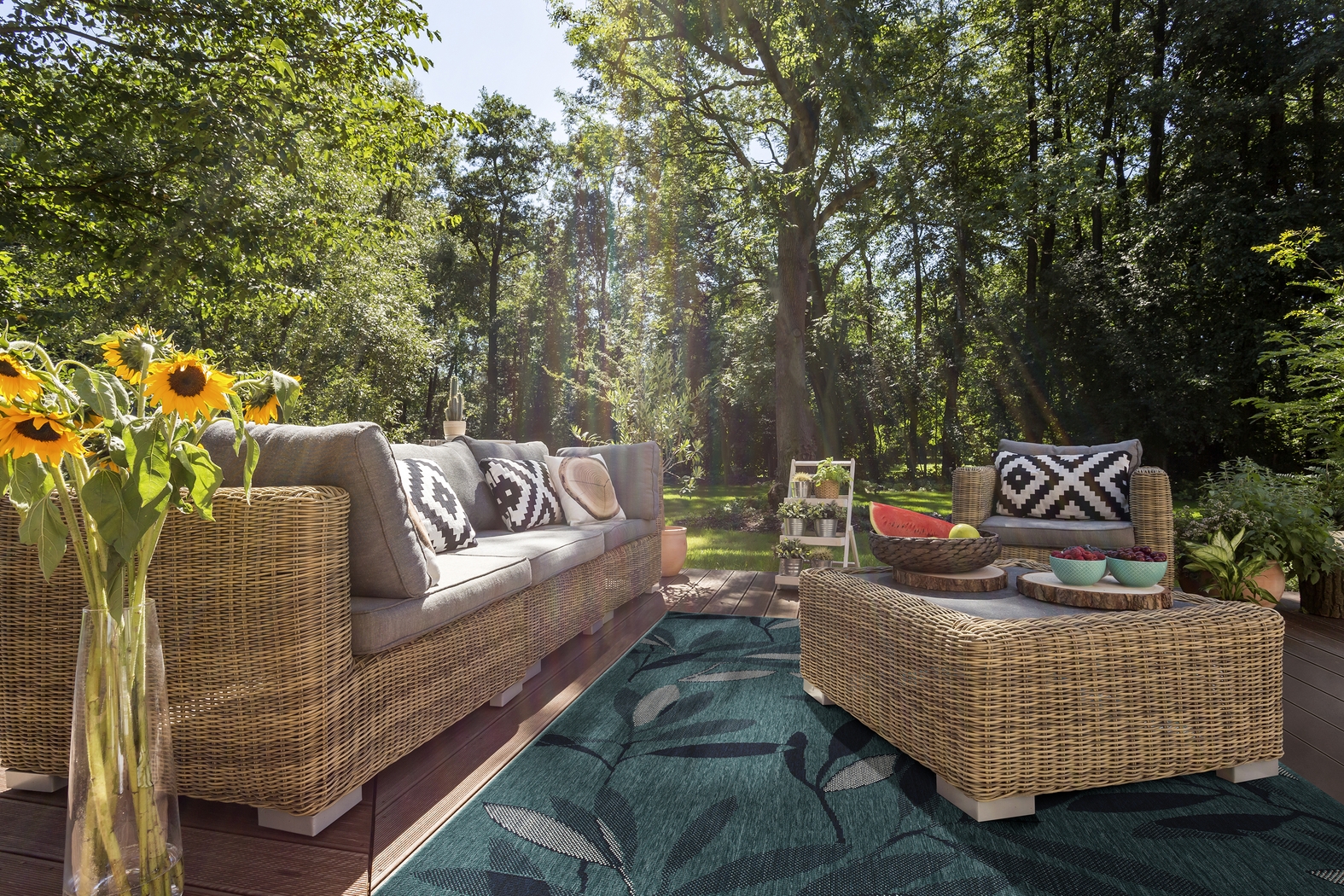 Niabury Teal 5' x 7'6 Rug - Thumbnail - Image 2