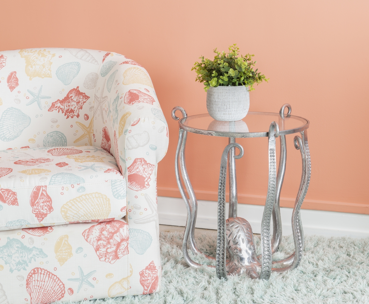 Niasea Silver Accent Table - Thumbnail - Image 2