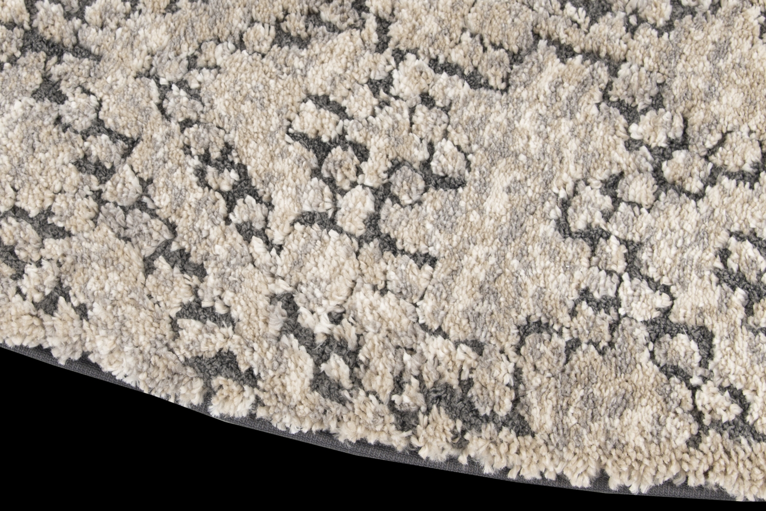 Nikita Gray 7'10" Round Rug - Thumbnail - Image 3