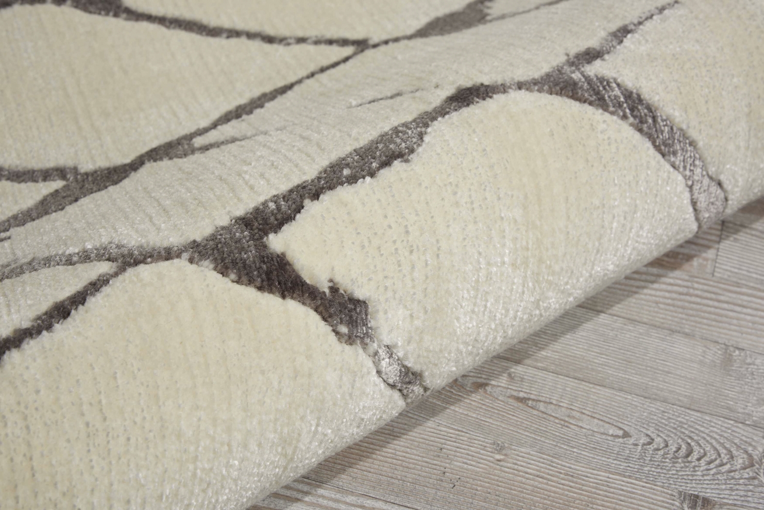 Nimala Twilight 8' Round Rug - Thumbnail - Image 2