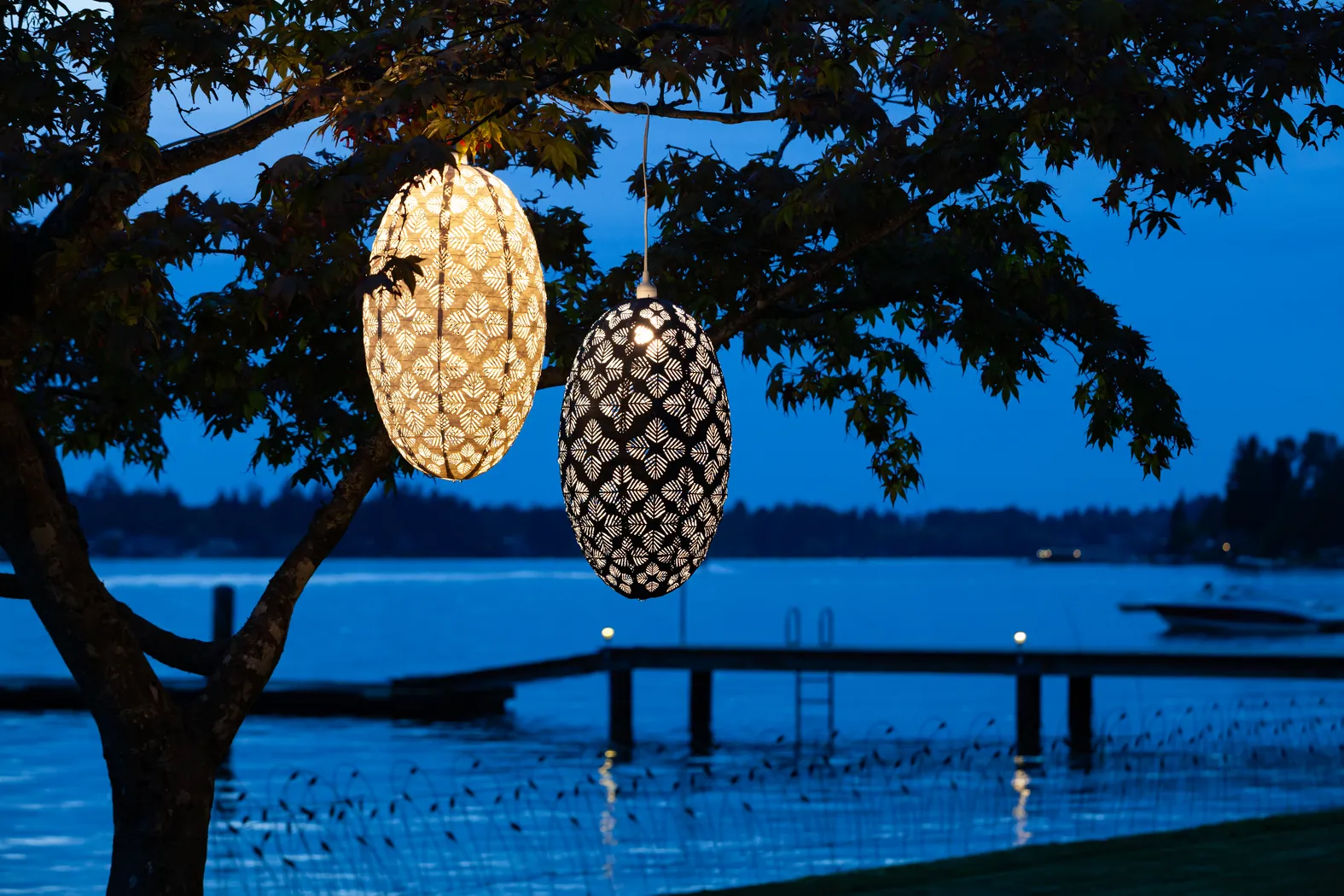 Niylha Moor Outdoor Blue Lantern - Thumbnail - Image 2