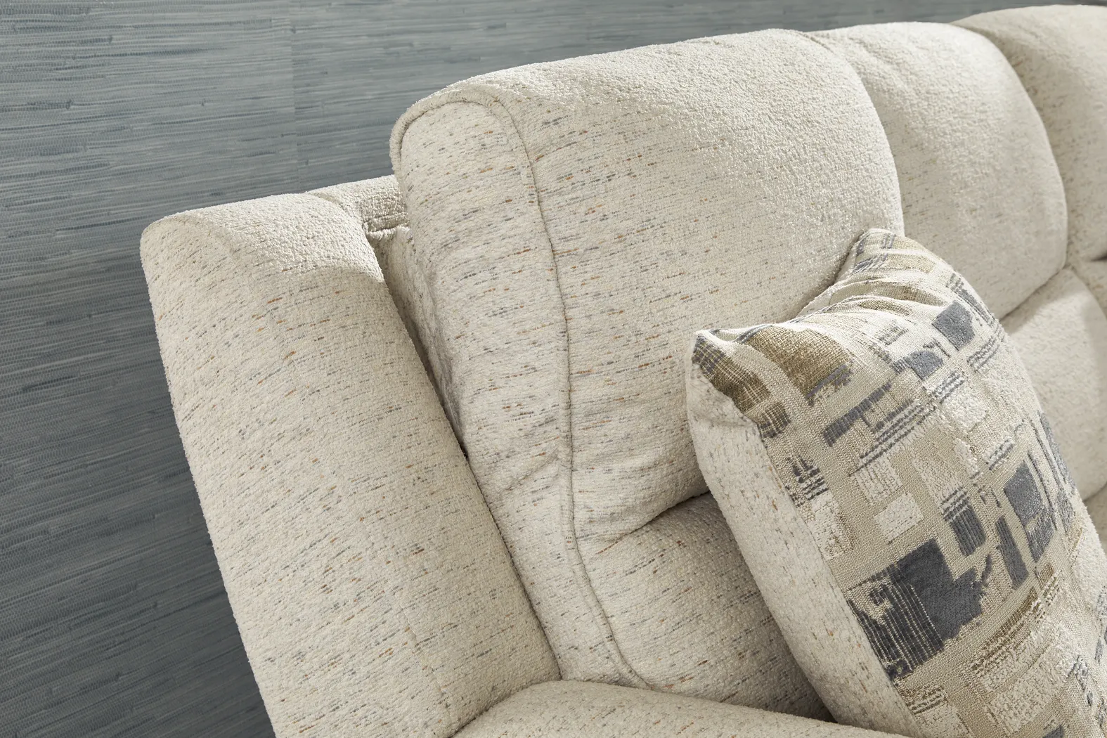 Nob Hill Off-White Dual Power Reclining Sofa - Image 9