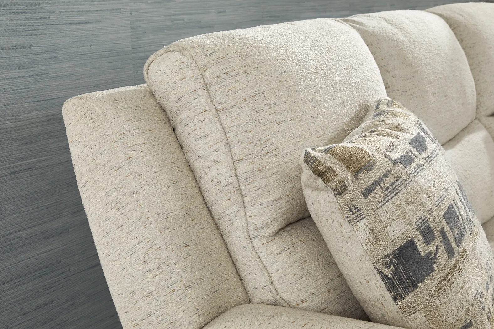 Nob Hill Off-White Dual Power Reclining Sofa - Image 10