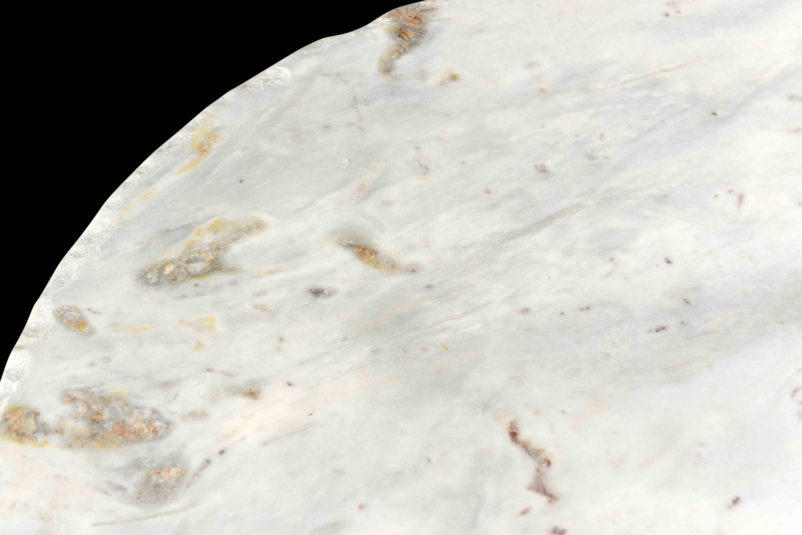 Noellar White Cocktail Table - Thumbnail - Image 4