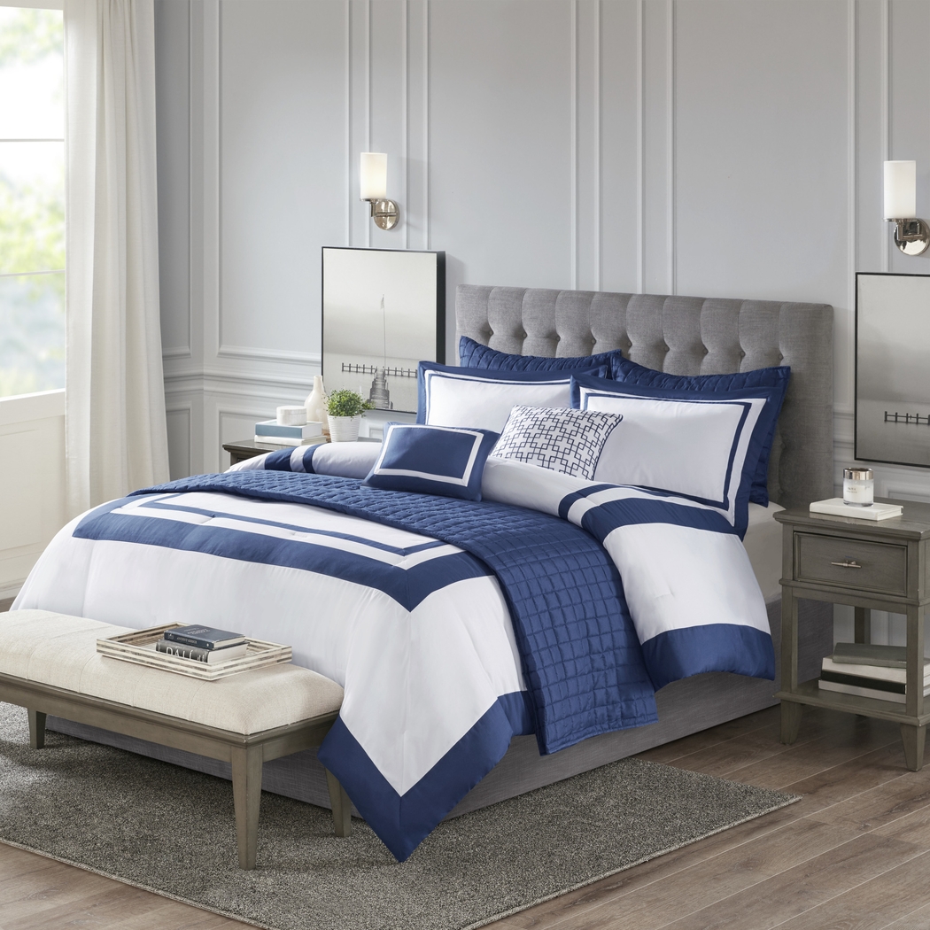 Noemy Navy 8 Pc Queen Coverlet Set - Thumbnail - Image 2