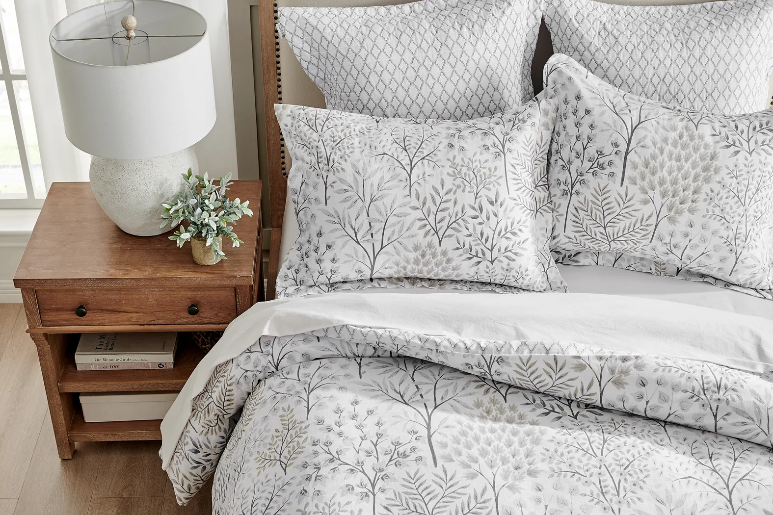 Nomalu Cream 3 Pc King Comforter Set - Thumbnail - Image 4