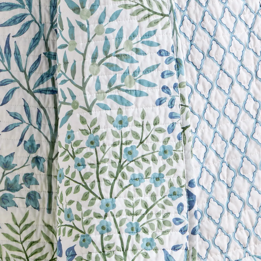 Nomalu Green Quilted Throw Blanket - Thumbnail - Image 5