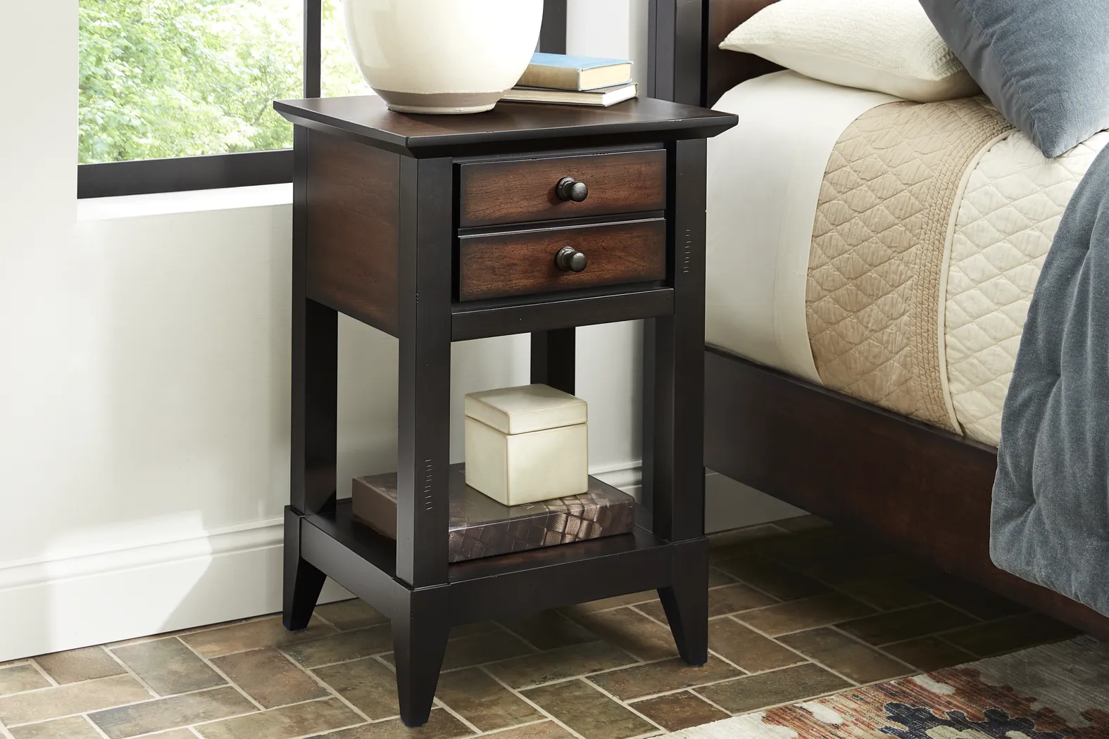 Northbrook Brown Cherry 5 Pc Queen Poster Bedroom - Thumbnail - Image 9