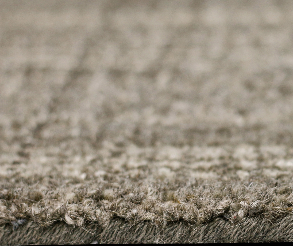 Northwind Champagne 7'6 x 9'6 Rug - Thumbnail - Image 5