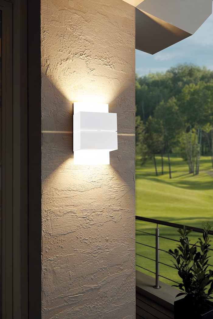 Notlee Island White Outdoor Sconce - Thumbnail - Image 2