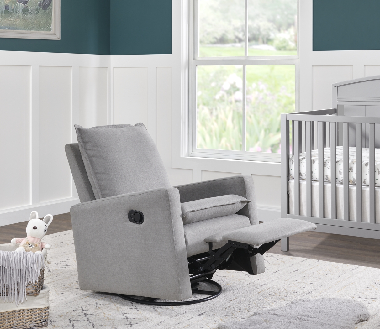 Nursery Noyer Gray Glider - Thumbnail - Image 3