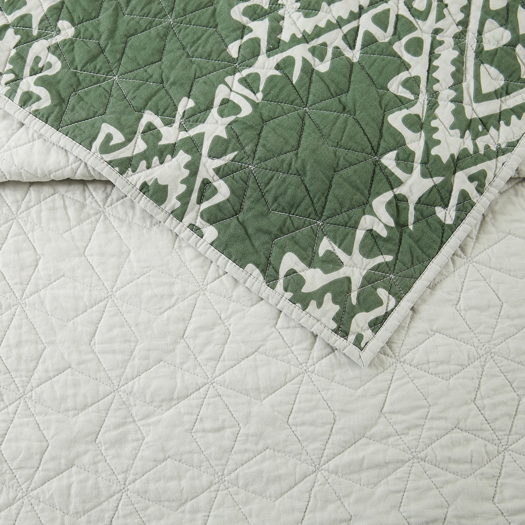Jungalow by Justina II Green Full/Queen 3 Pc Quilt Set - Thumbnail - Image 9