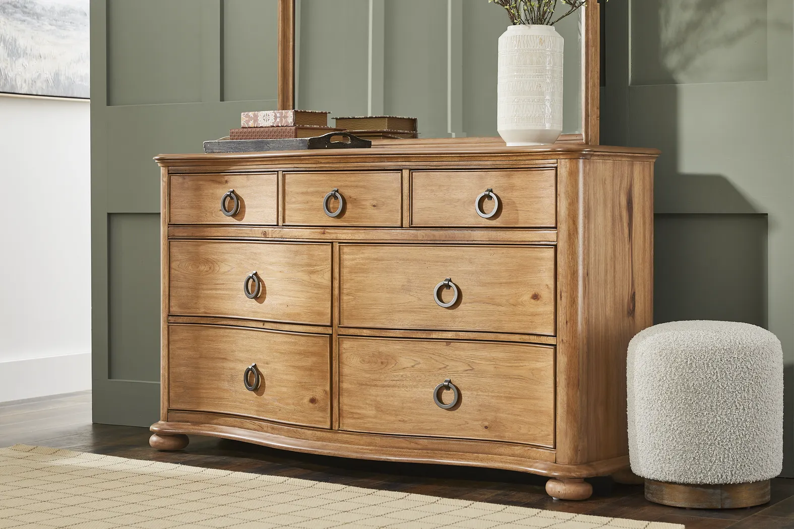 Oaklin Ridge Brown 5 Pc Queen Panel Bedroom - Thumbnail - Image 7