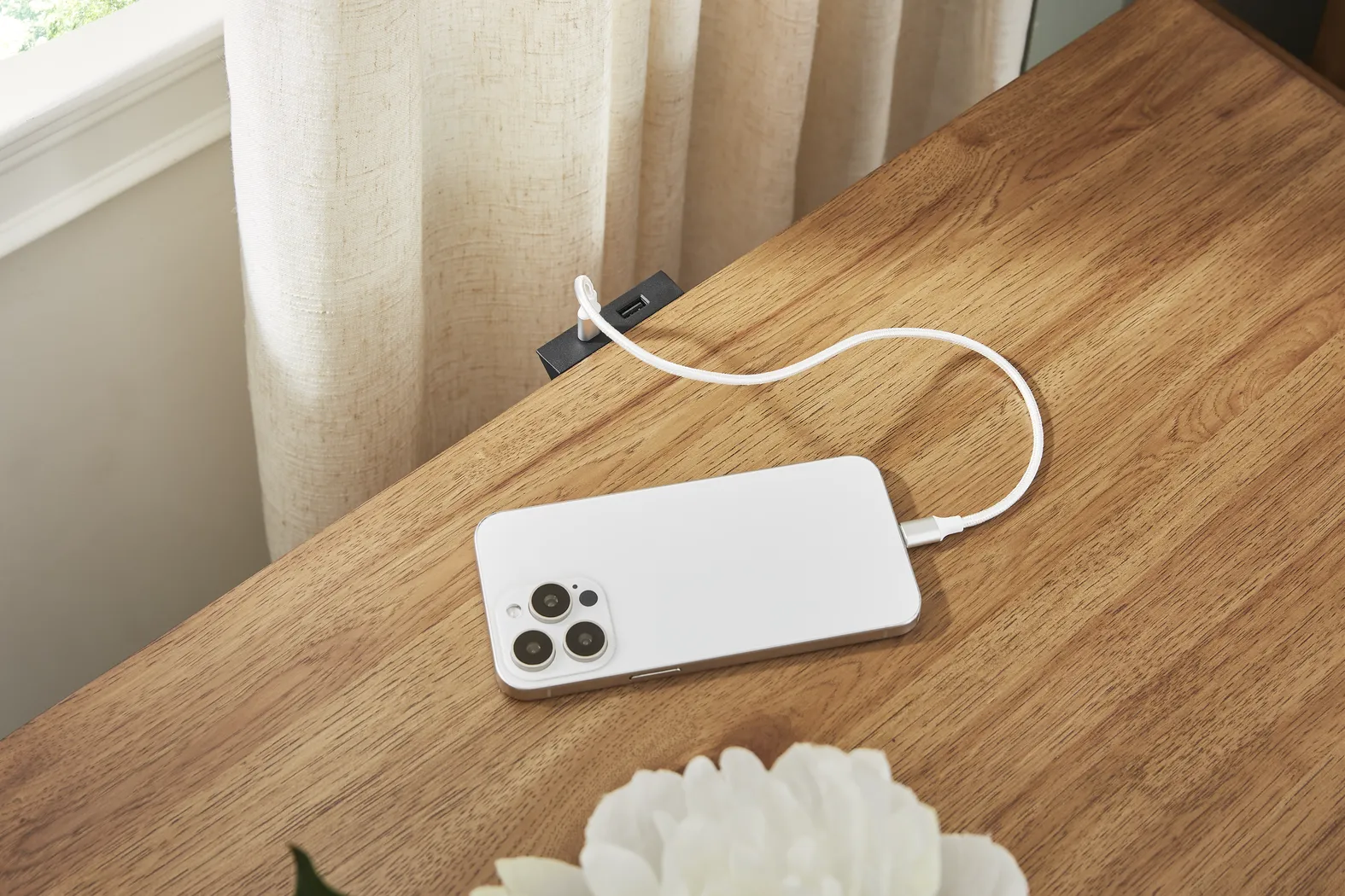 Oaklin Ridge Brown 7 Pc King Panel Bedroom - Thumbnail - Image 14