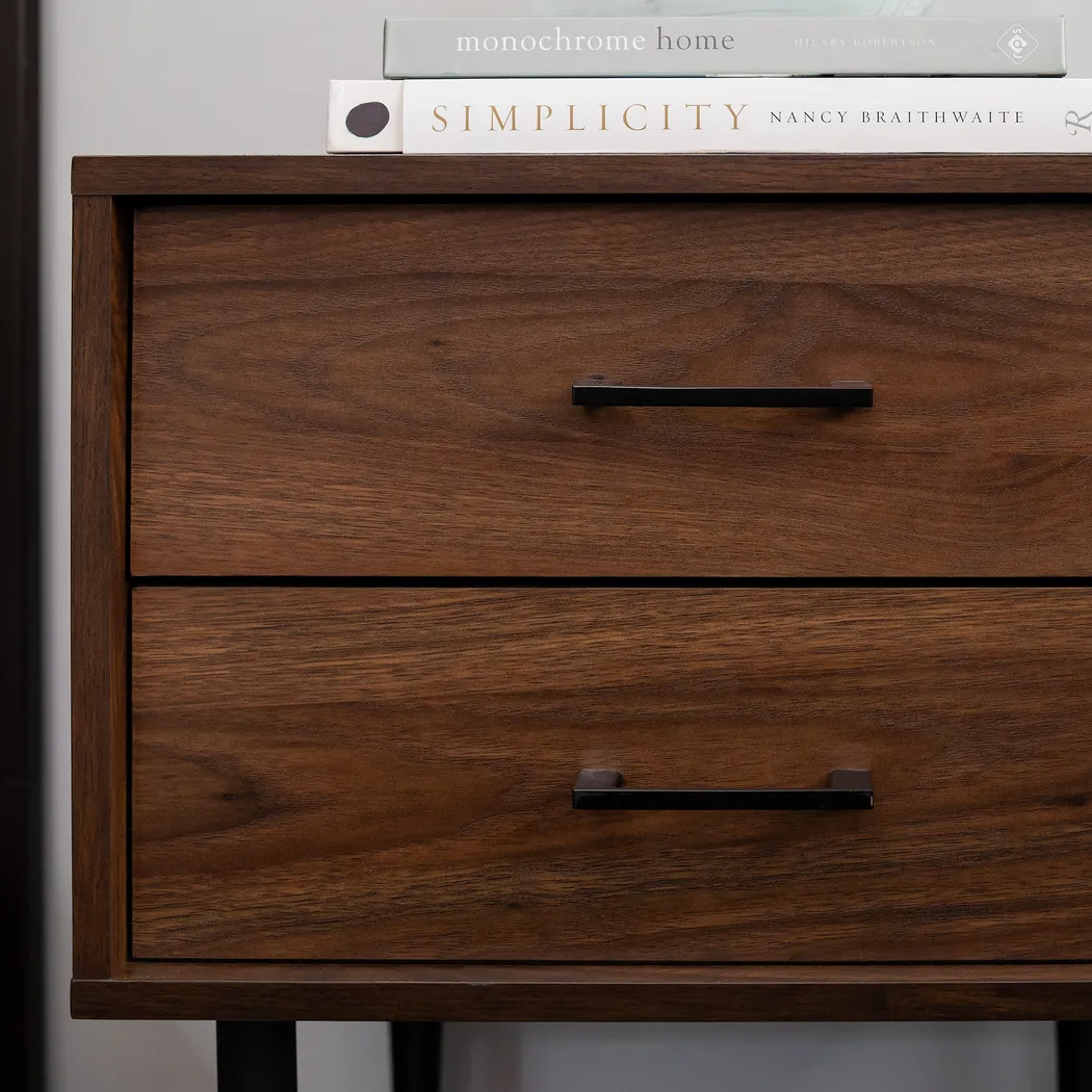 Oaks Cove Brown End Table - Thumbnail - Image 4