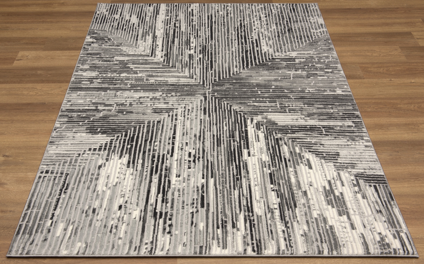 Oakwinds Gray 5'3 x 7'6 Rug - Thumbnail - Image 2