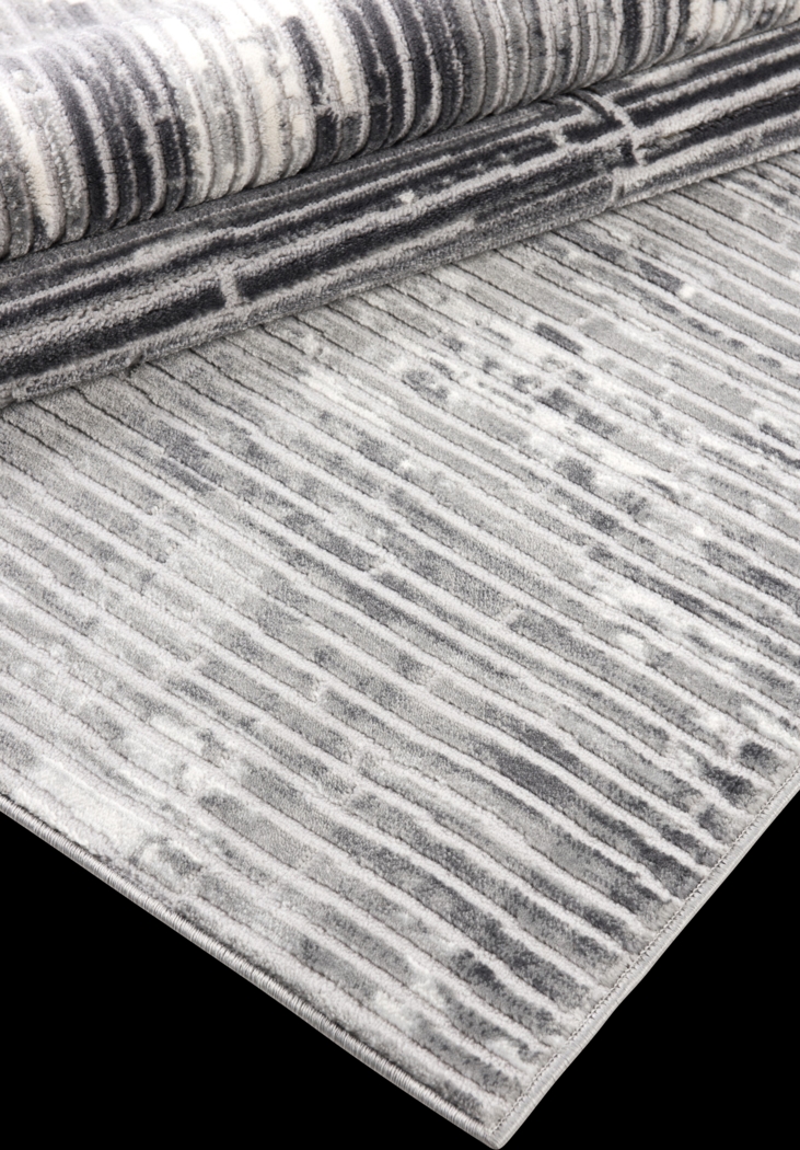 Oakwinds Gray 5'3 x 7'6 Rug - Thumbnail - Image 4