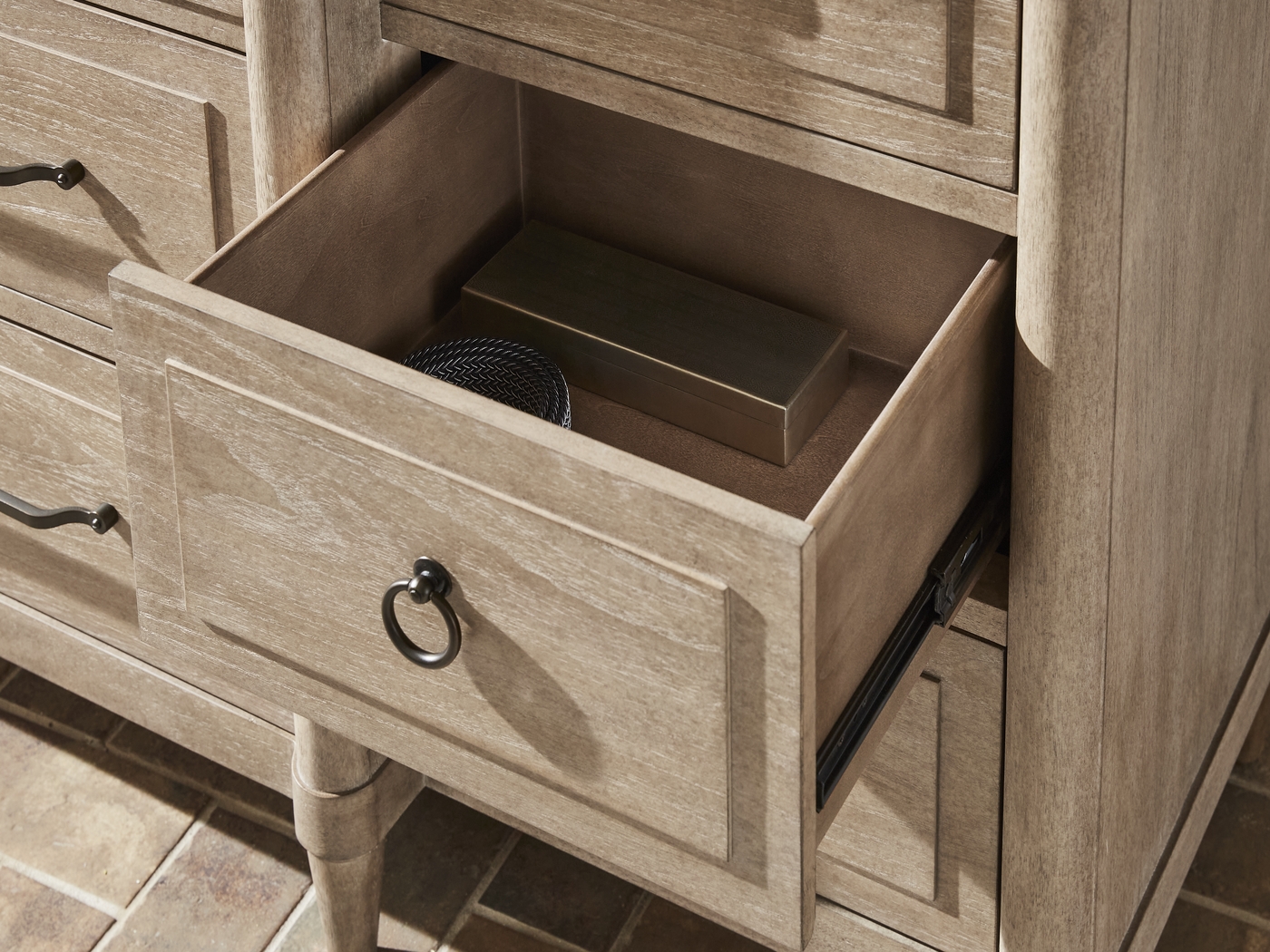 Oakwood Terrace Tan 7 Pc King Upholstered Bedroom - Thumbnail - Image 9