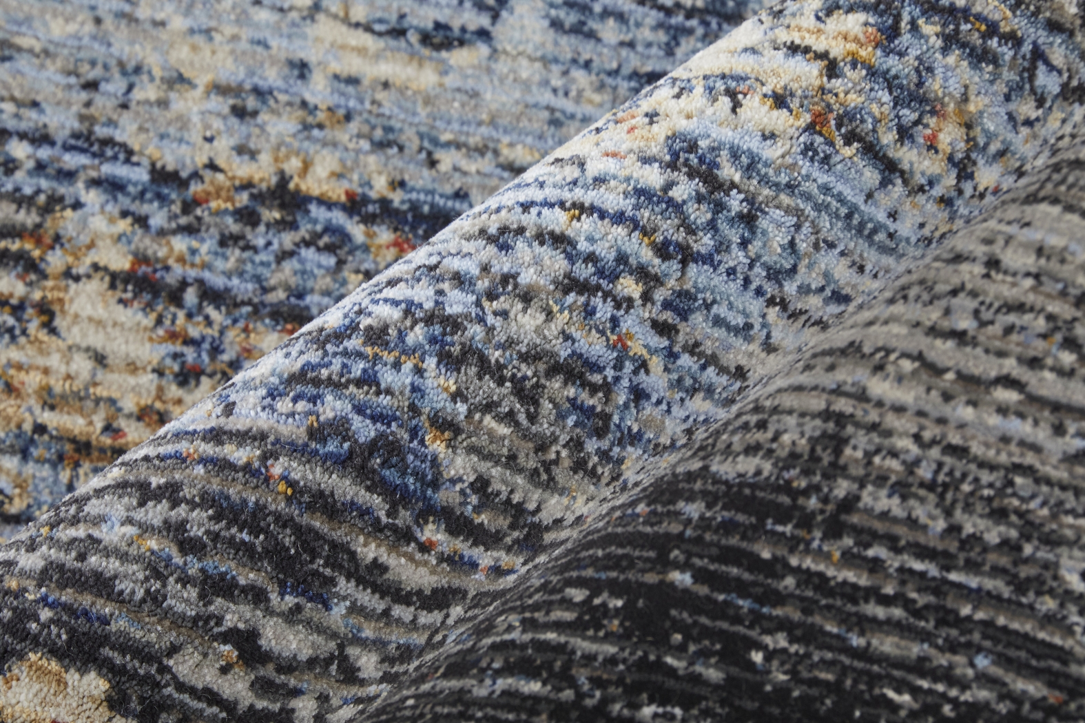 Ocean City Multi 5' x 7'6 Rug - Thumbnail - Image 5