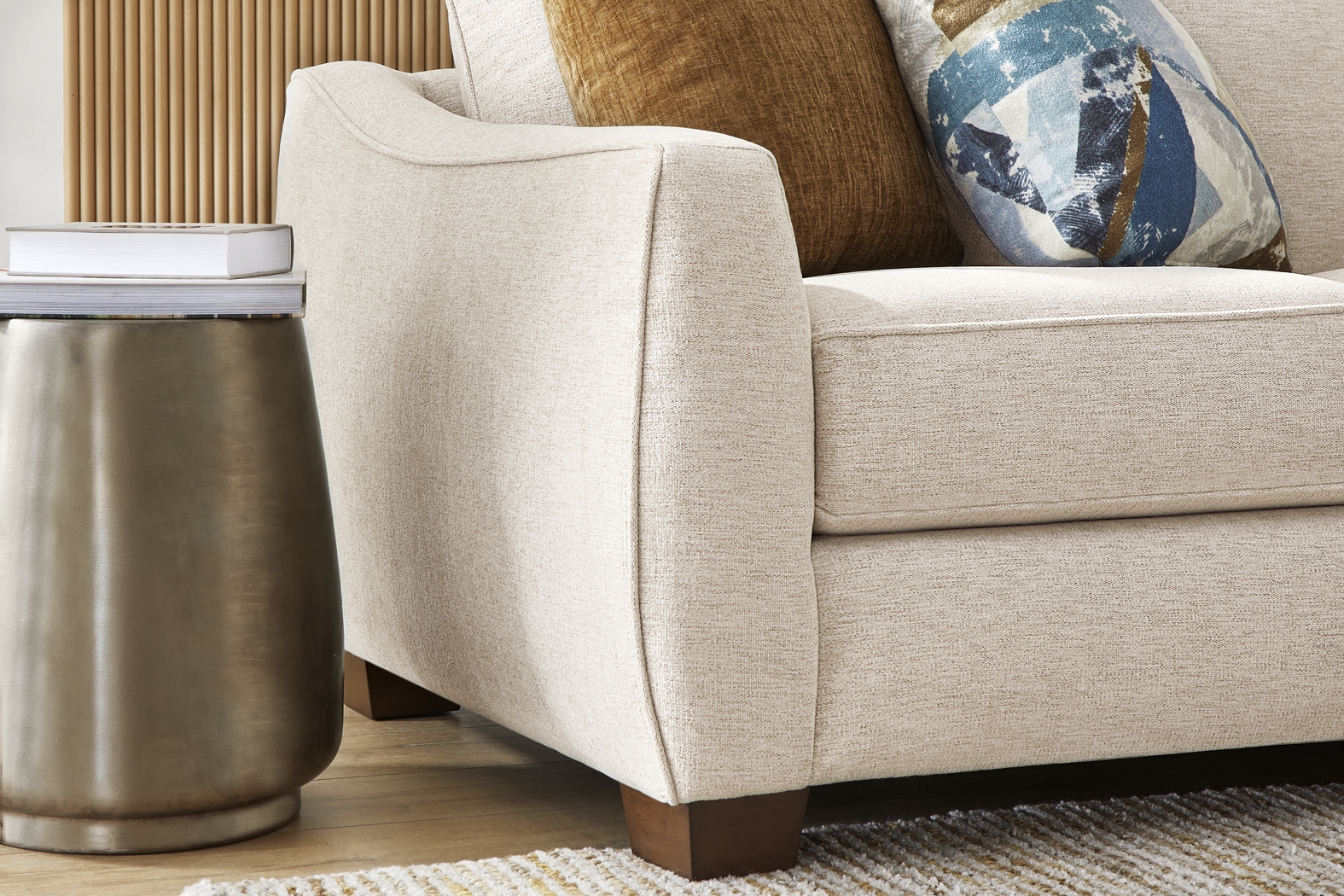 Odette Ivory 7 Pc Living Room - Thumbnail - Image 3