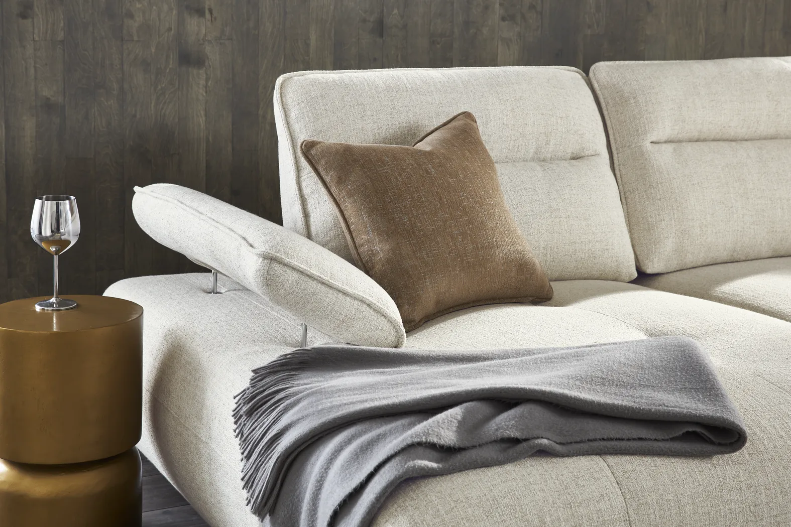 Olympia Linen Chaise Sofa - Image 6